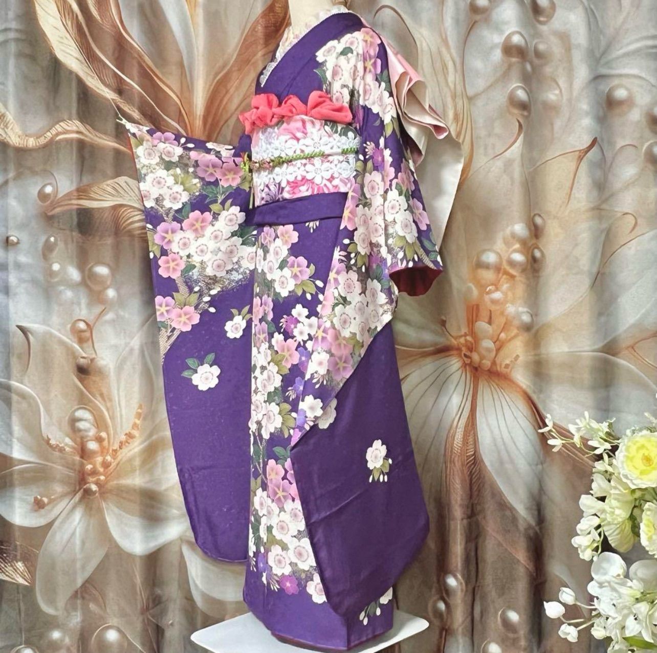 紫・ラベンダー | Kimono Sienne 桜模様の振袖（紫）（ラベンダー）