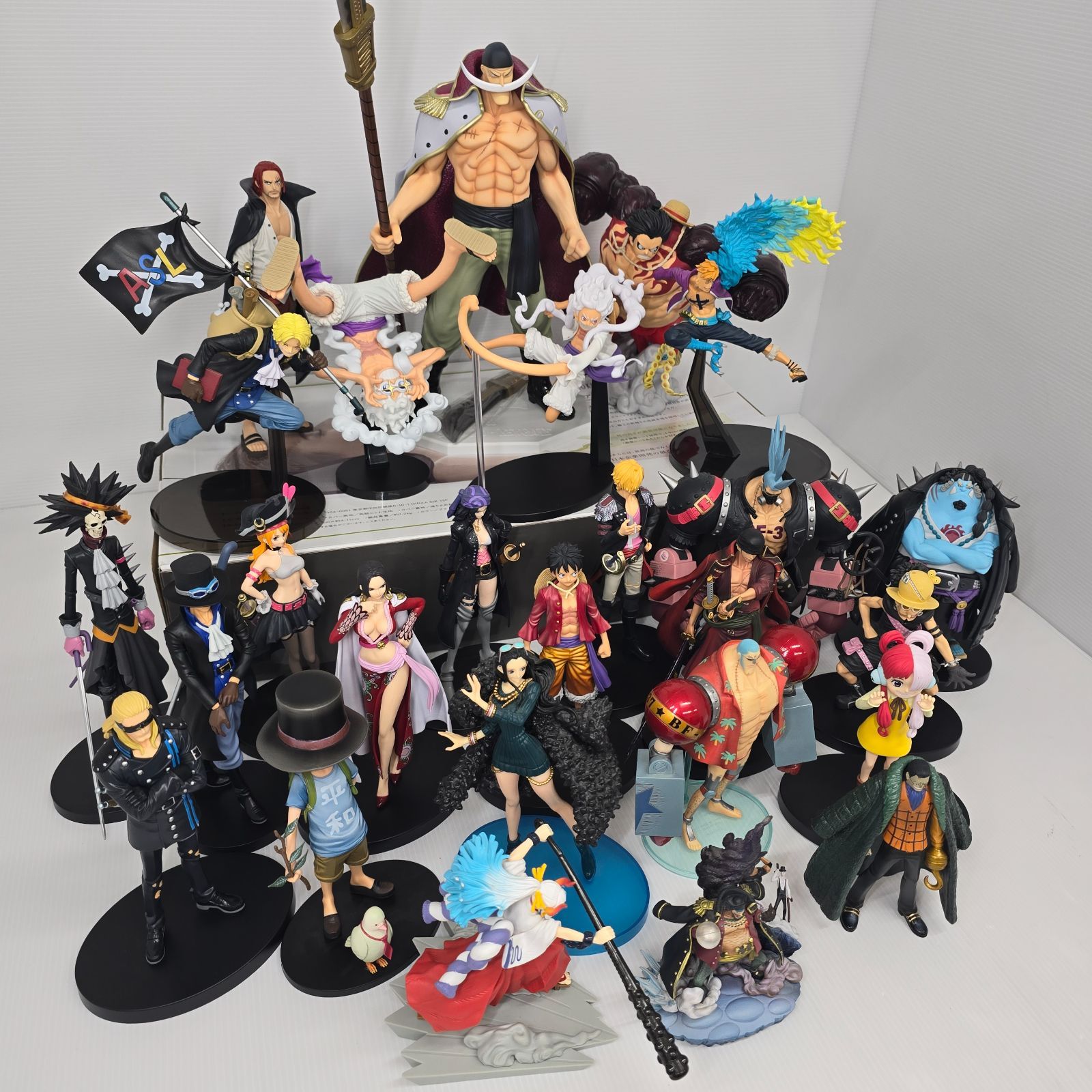 オファー ワンピースプライズフィギュア 28体まとめ売り ワンピース