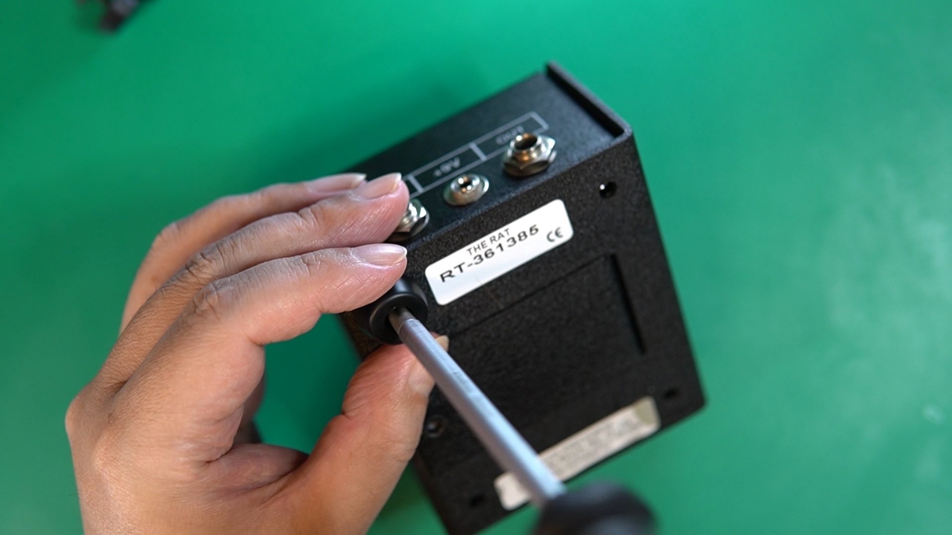 proco RAT2 2000年製？ゴム足、電池蓋無しですがRAT Board付 proco