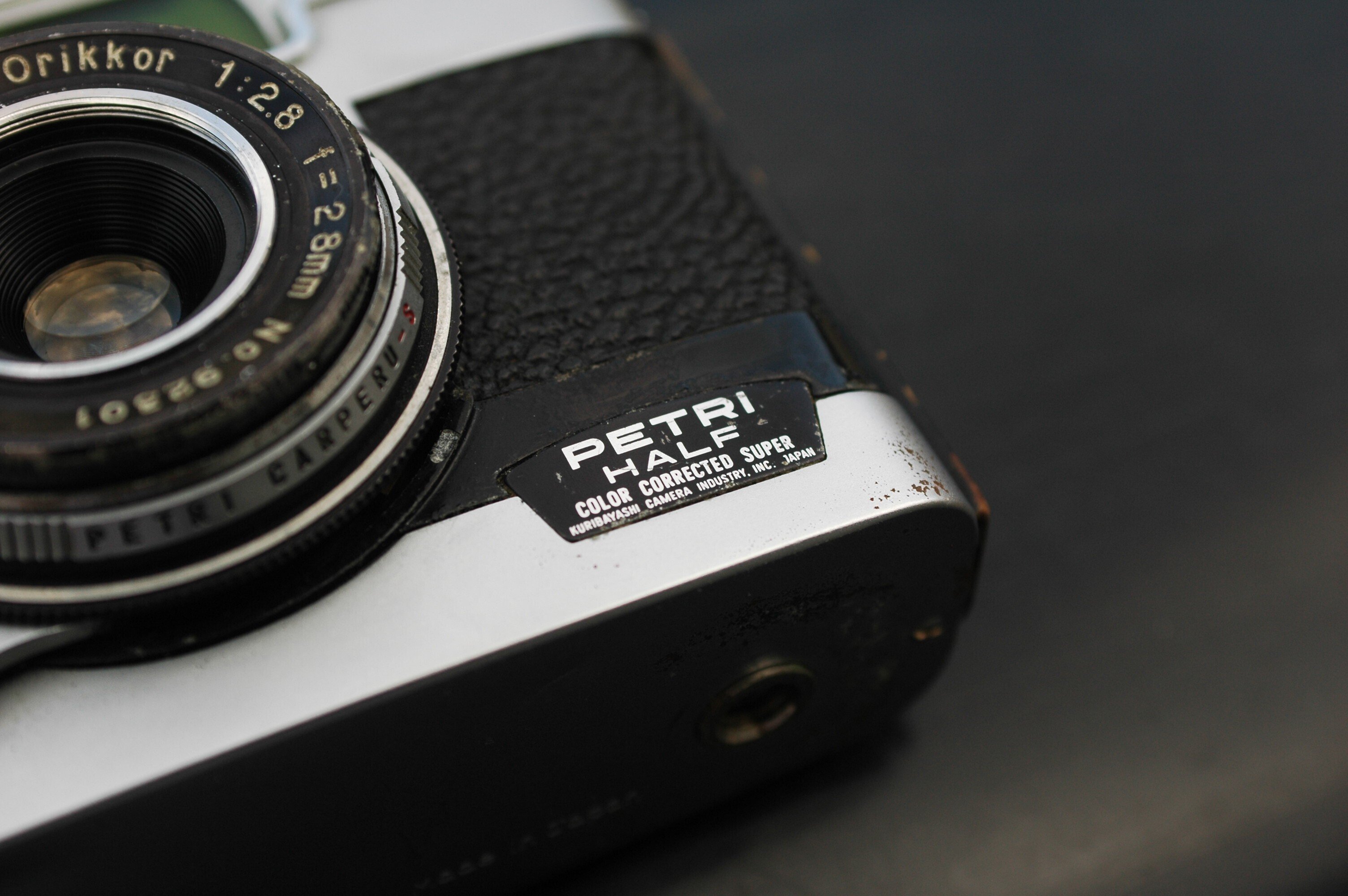 ペトリハーフ “PETRI HALF”を修理して撮影｜Sven.