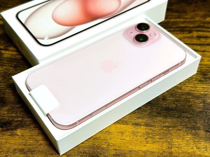 iPhone15 128GB pink（SIMフリー） Apple iPhone 15, 128GB, Pink