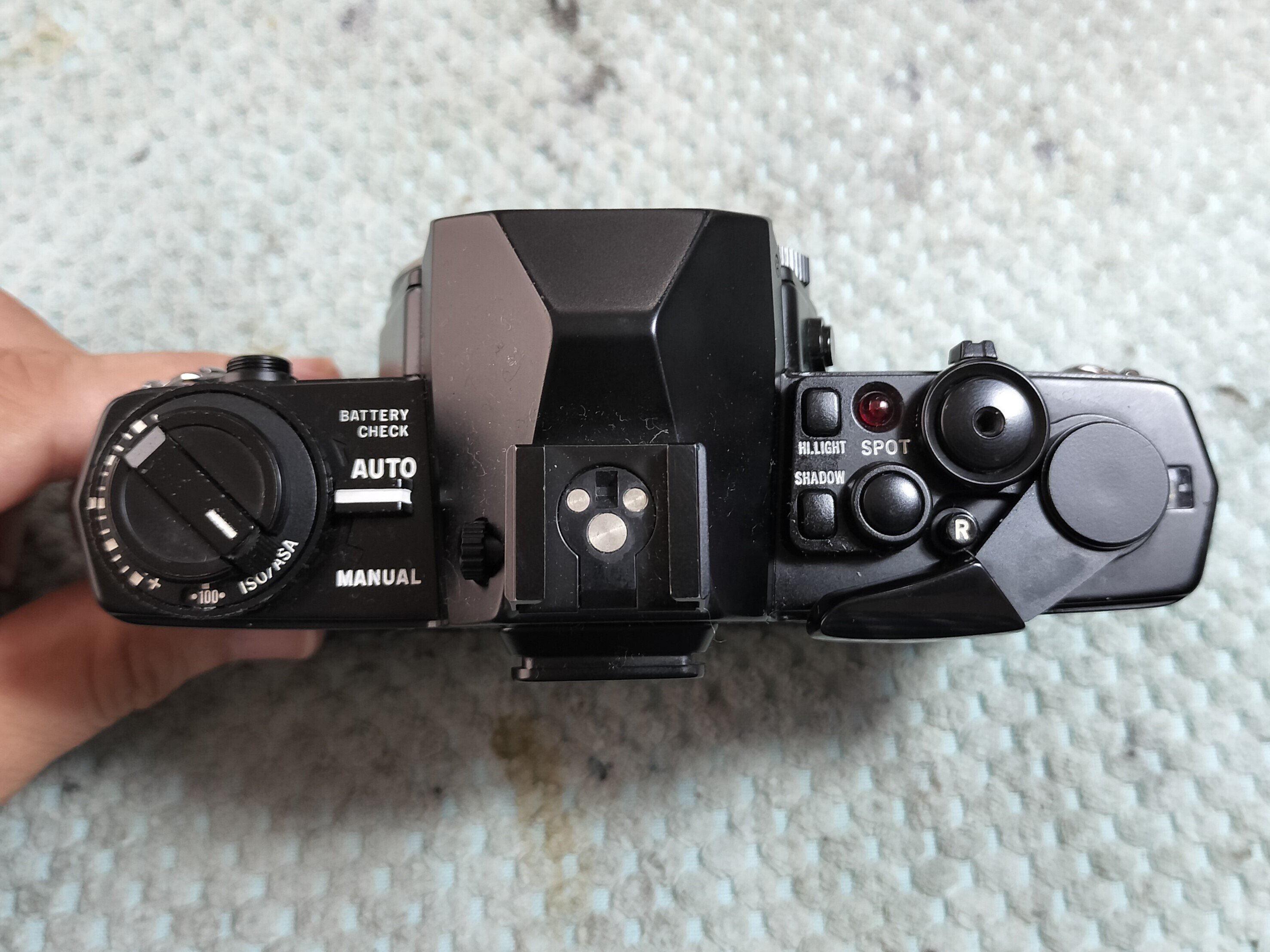 OLYMPUS OM-4 Ti チタンカラー ボディ シャッター下りません OLYMPUS