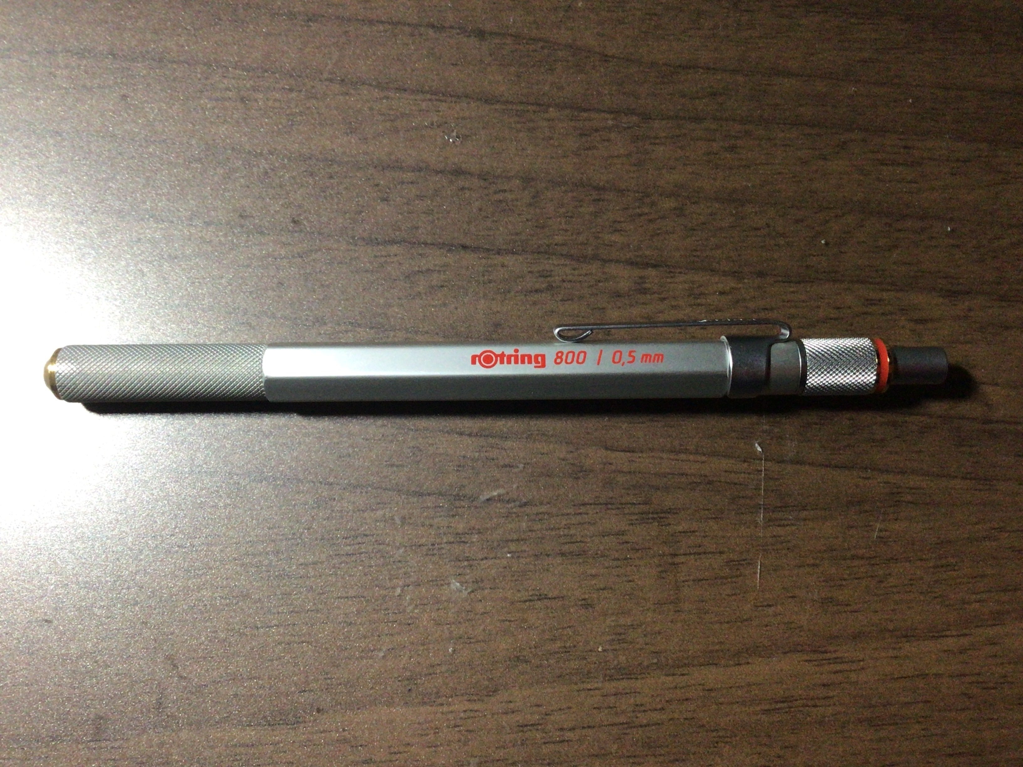 ロットリング800 焼き付け塗装 rOtring 800 MP |正直レビュー｜土で
