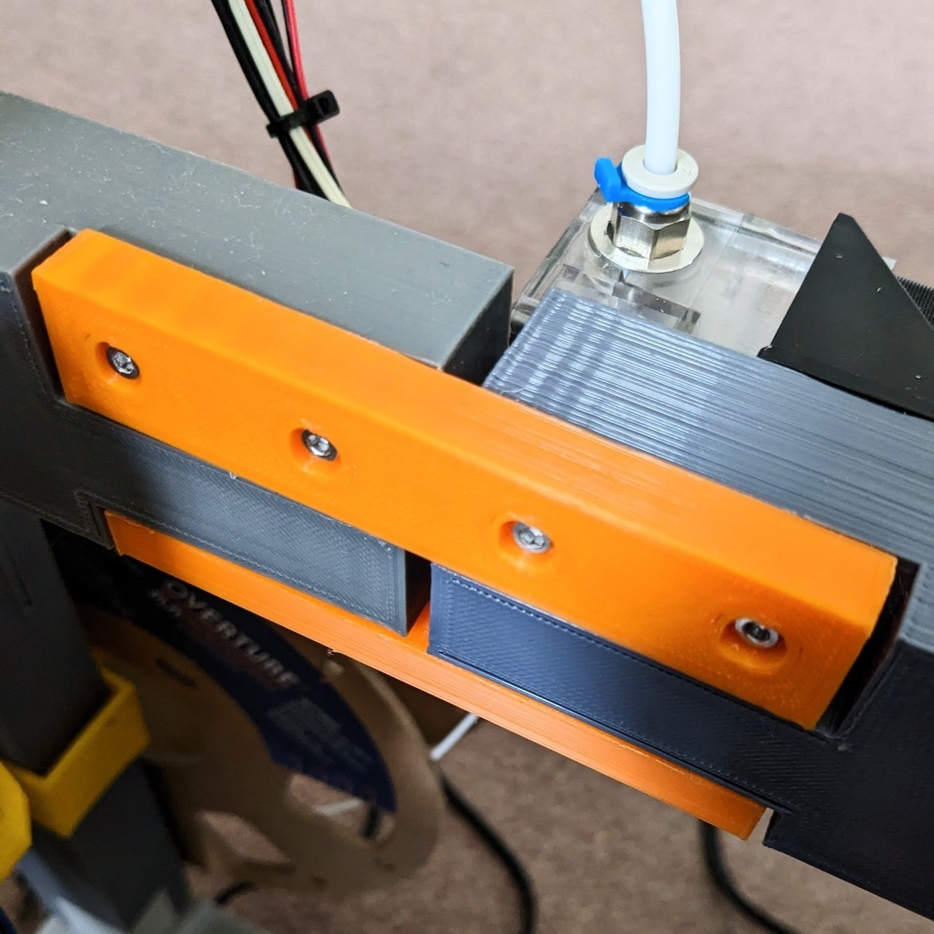 高速なオープンソース3Dプリンター 