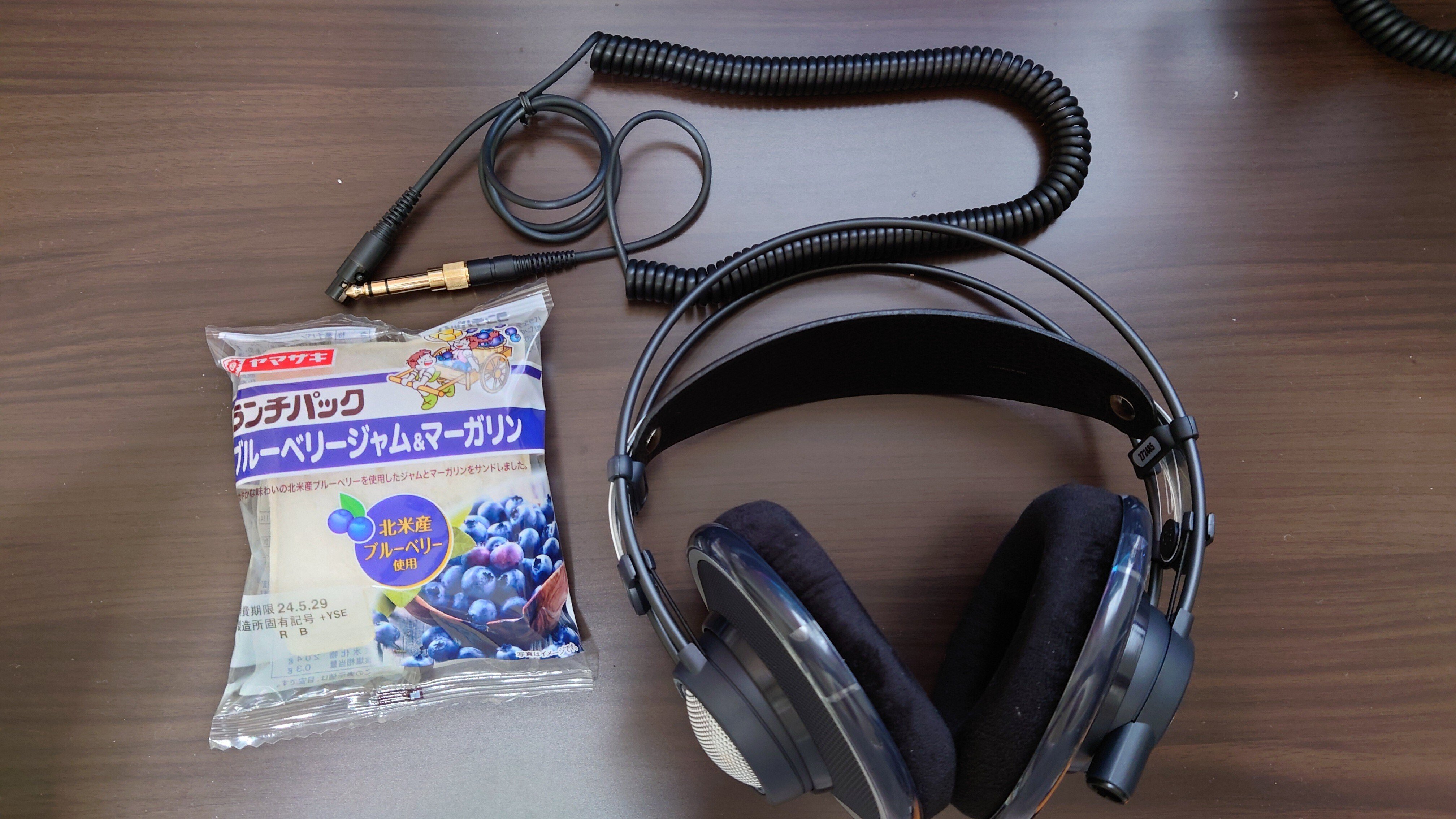 AKG K702-Y3】初めて開放型ヘッドホンを買って感動しているおじさん