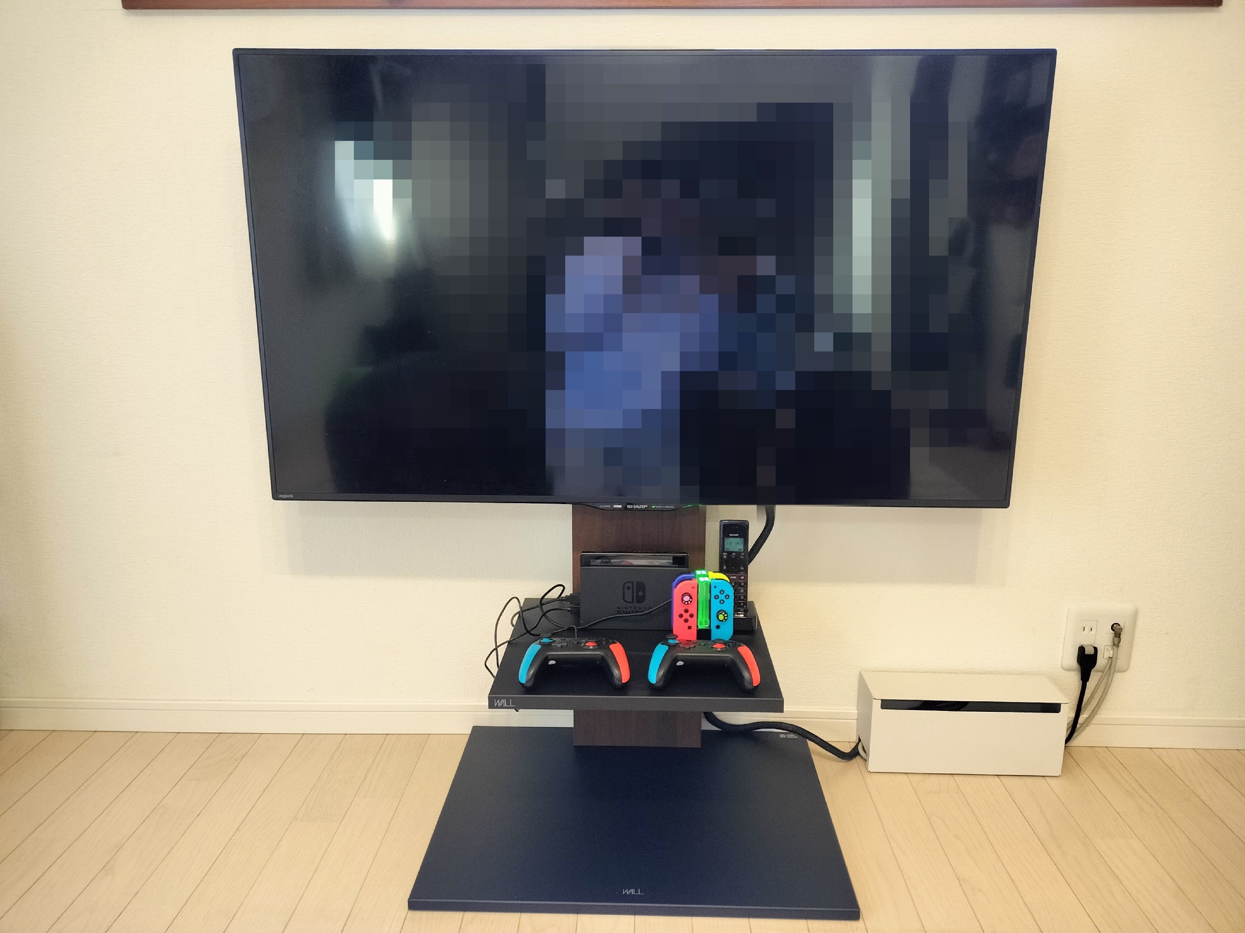 ジャンク】WALL 壁寄せ テレビスタンド 棚板 WALL【EQUALS】壁寄せ