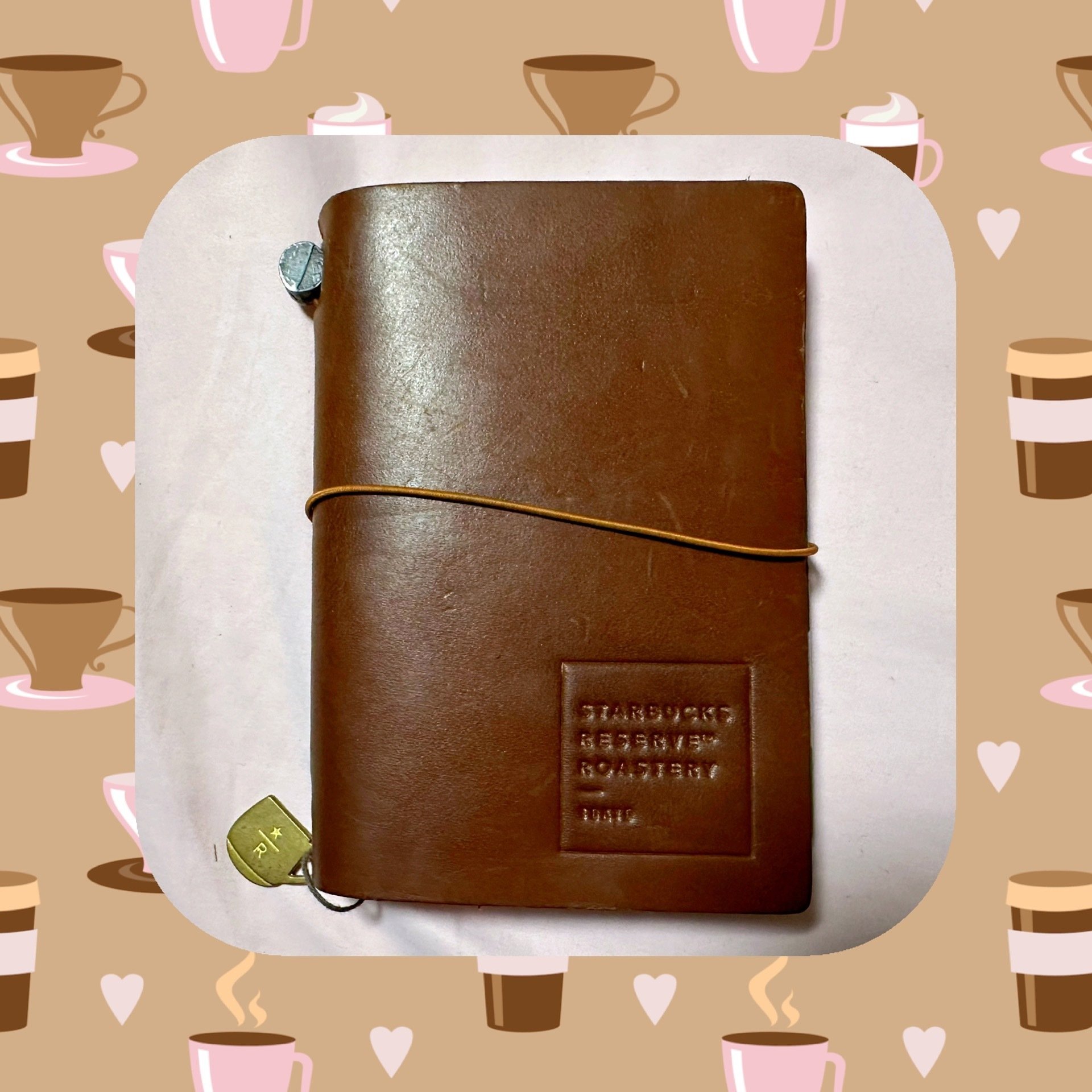 トラベラーズノート4冊目｜パスポート・スタバキャメル｜ガラ