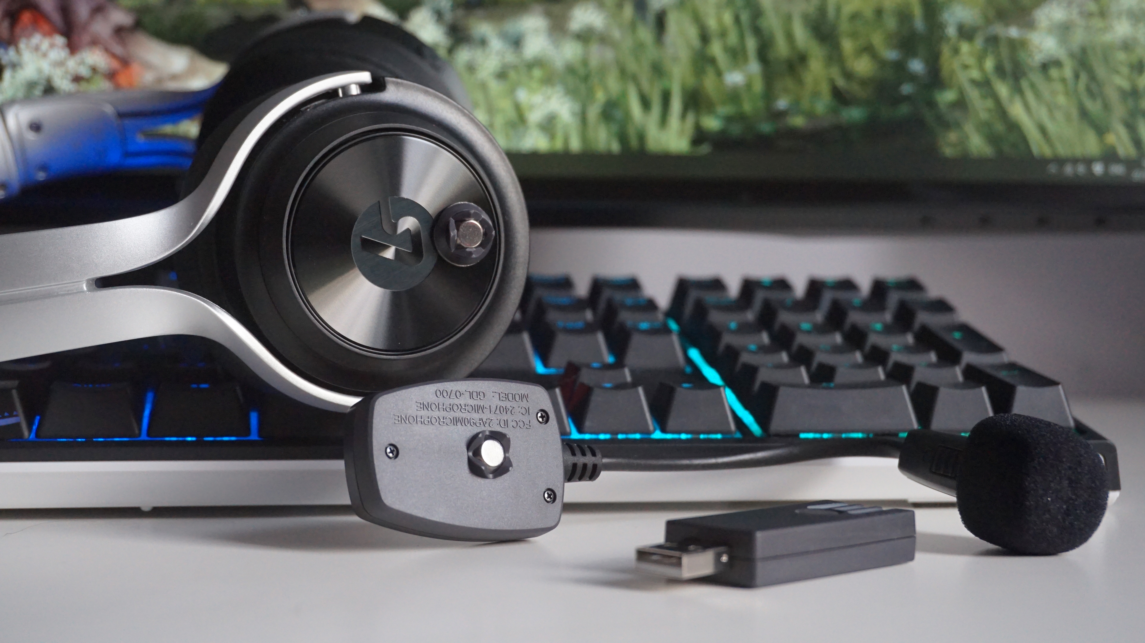 Antlion ModMic Wireless review: The best headset mic bar none