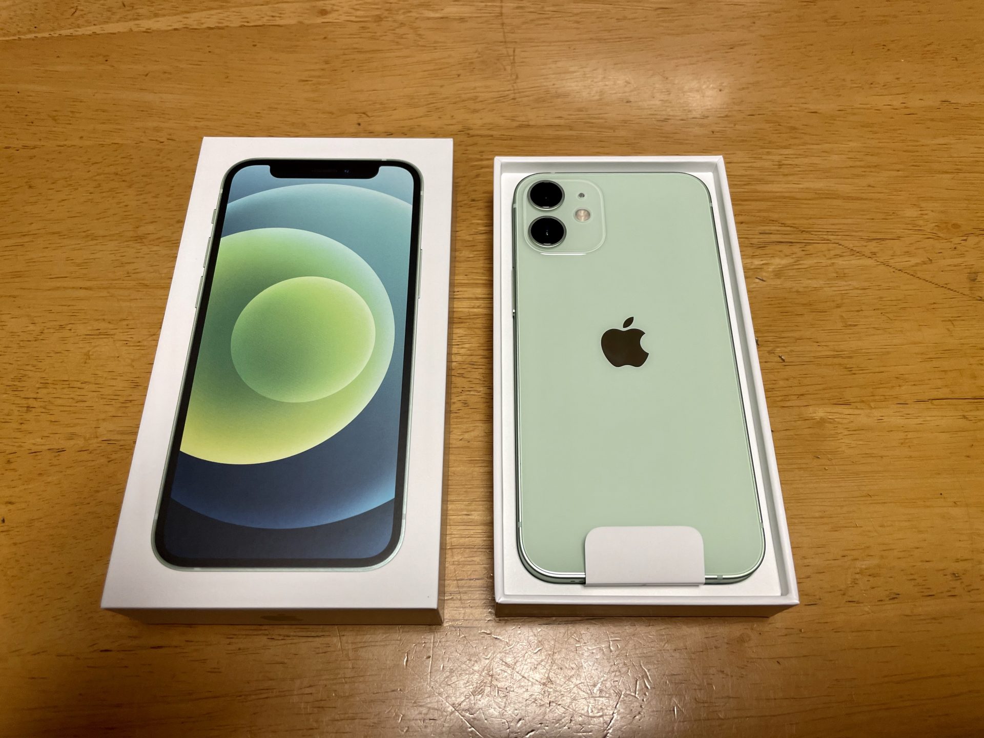 Apple iPhone 12 配送 グリーン 本体 Apple iPhone 12 グリーン 本体