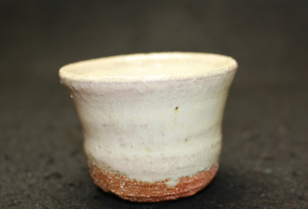 西岡小十 班唐津ぐい呑 共箱 最大口径6.8㎝ 東Y7-0221☆