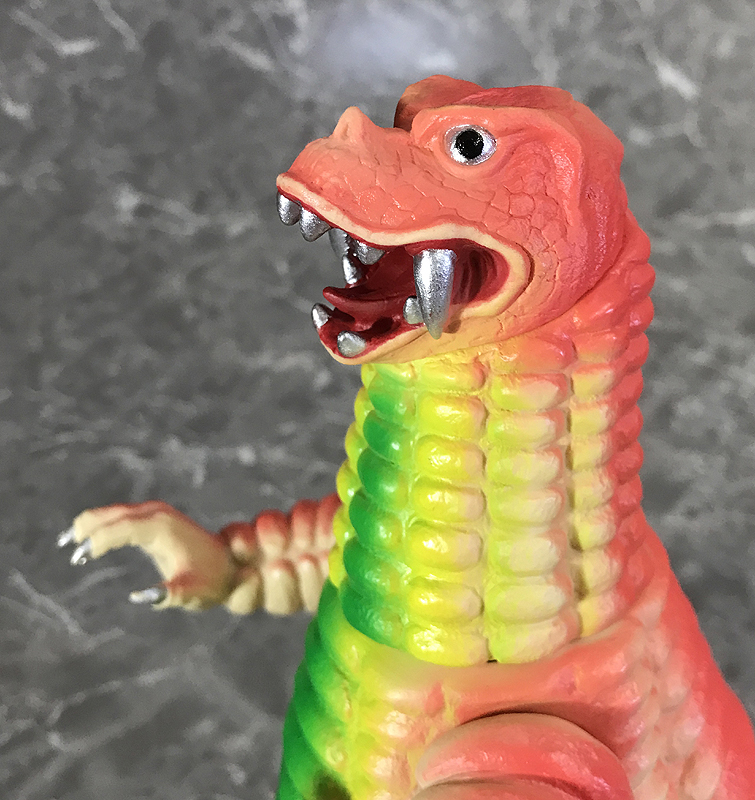 楳図かずお ウルトラマン レッドキング グローver ソフビフューチャー