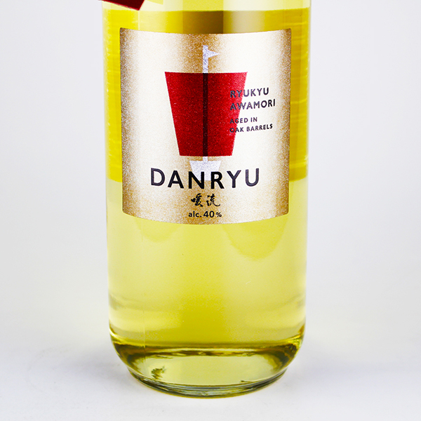 暖流 CRAFT 3年古酒 40度,720ml ウイスキー樽熟成の琥珀色泡盛 / 神村