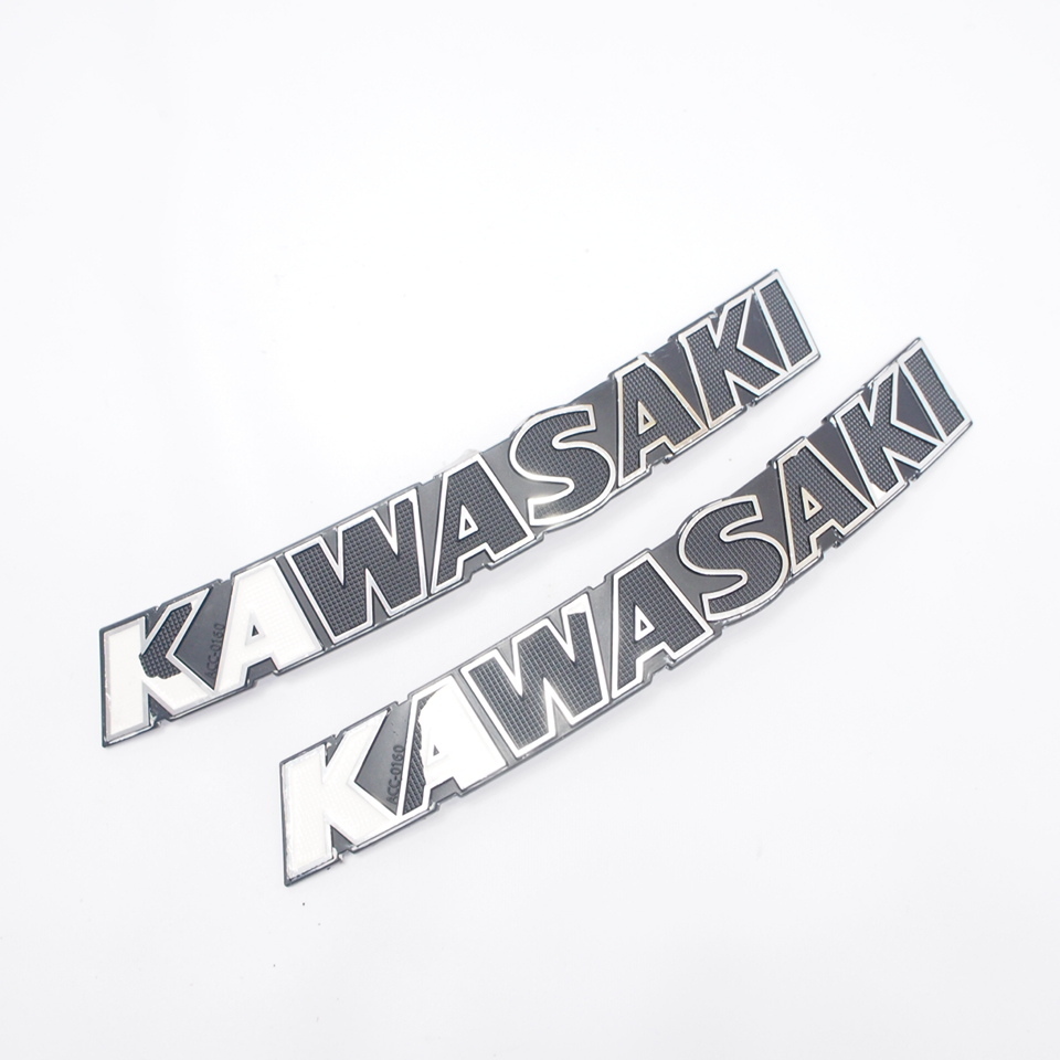 割れ無!Kawasaki.純正タンクエンブレム左右.Z900RS.ACC-0160 純正