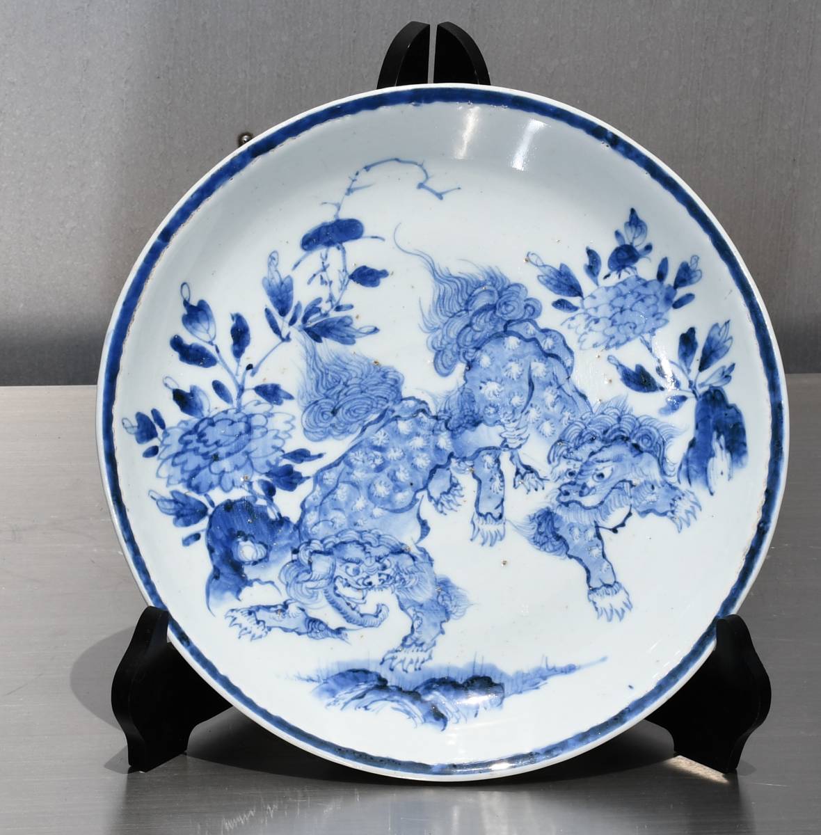 A107 古伊万里 染付花唐草文大鉢 見込山水文 径 重 江戸時代