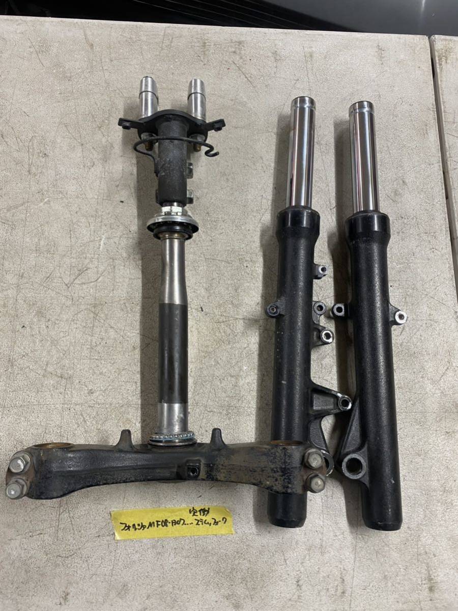 フォルツァ250 mf08 後期 フロントフォーク ステム YP 30148]@ホンダ