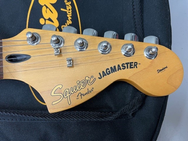 ☆2312A9☆ジャンク品現状にて！FENDER Squier JAGMASTER フェンダー
