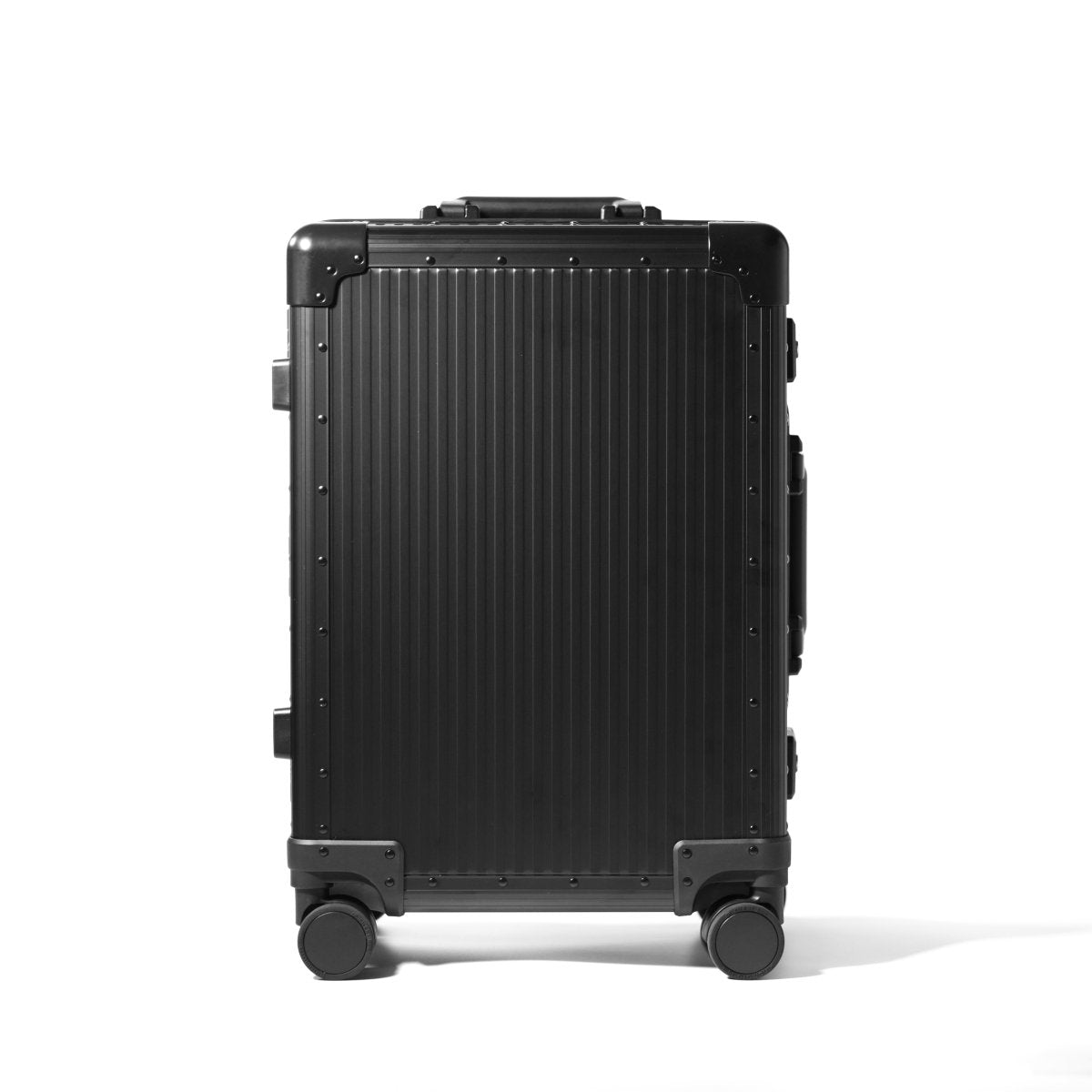 STRIPE ALUMINUM SUITCASE