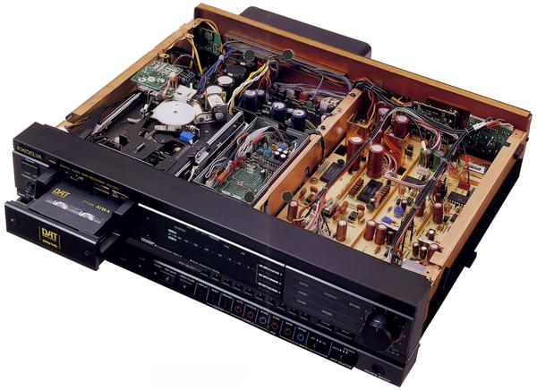 AIWA EXCELIA アイワ DATデッキ XD-001 ジャンク AIWA/EXCELIA XD-001