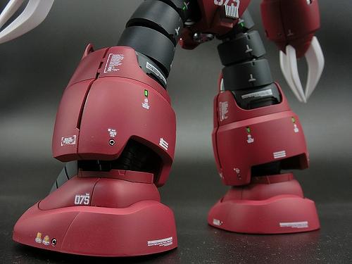 MG 1/100 シャア専用ズゴック☆塗装済み完成品 MG 1/100 シャア専用