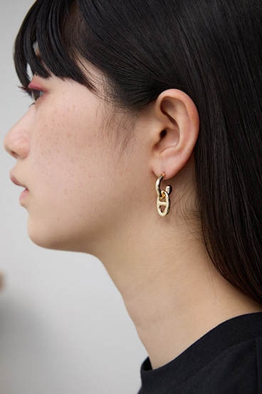 アンカーチェーンミニフープピアス｜WOMEN｜250HAT56-419K｜AZUL BY