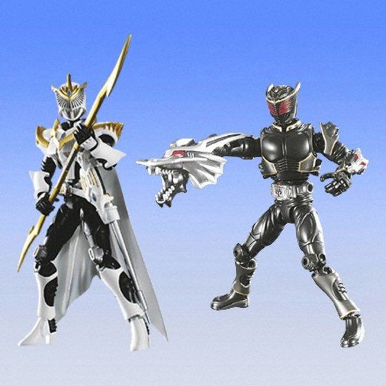 バンダイ 商品・サービスサイト | 装着変身 仮面ライダーファム＆仮面