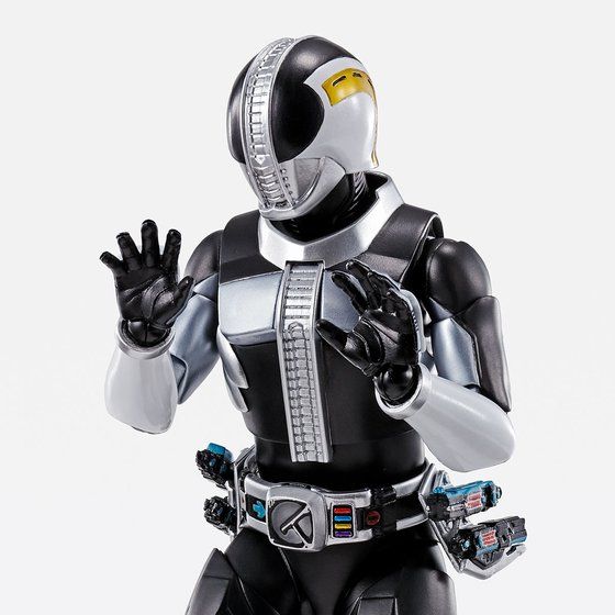 仮面ライダー電王』S.H.Figuarts（真骨彫製法）モモタロスイマジンの
