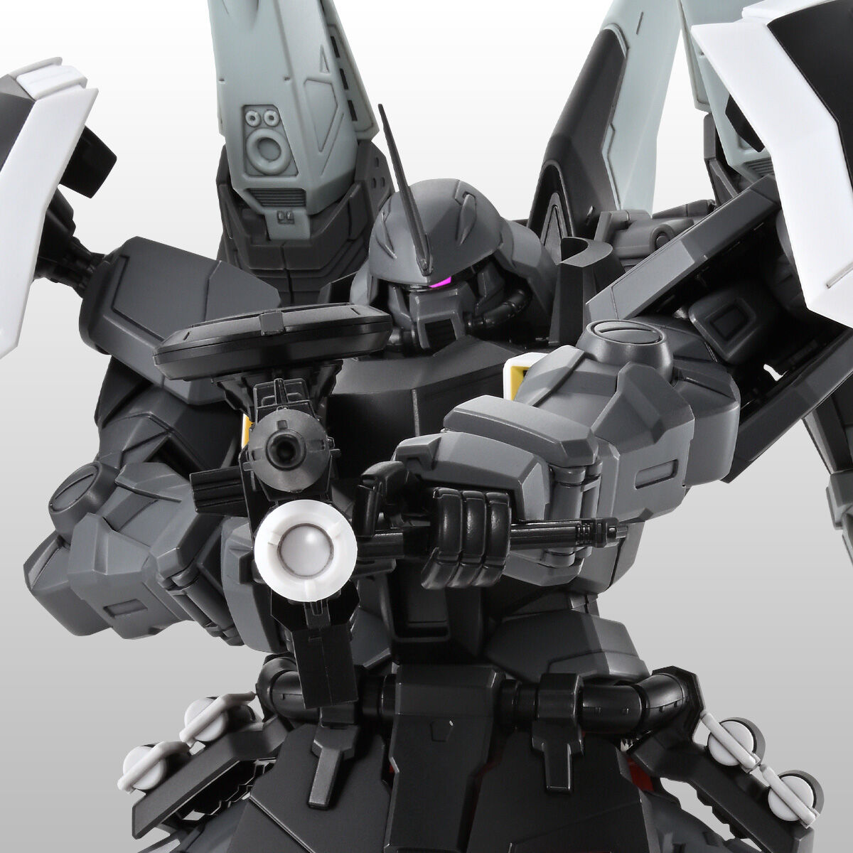 MG 1/100 ブレイズザクファントム (ディアッカ・エルスマン専用機