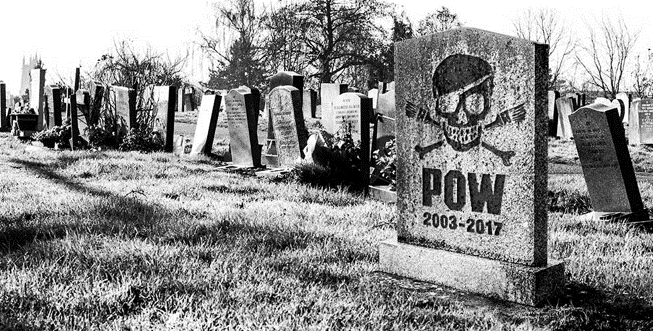 POW(Pictures On Walls) 限定カタログ 2010