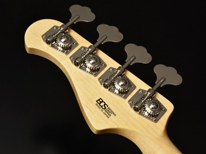 WL4-FM CUSTOM/R BLK/OIL (Bacchus)