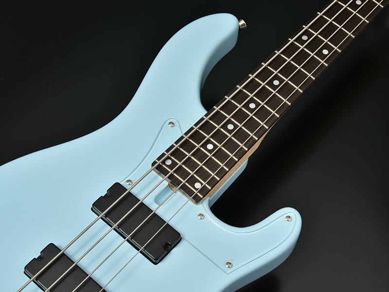 TF4-PLD BLK-MH (Bacchus / バッカス) エレキベース