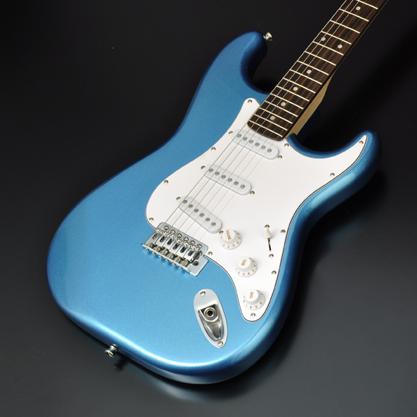 BST-1R/DLPB (Bacchus / バッカス) エレキギター ストラトタイプ