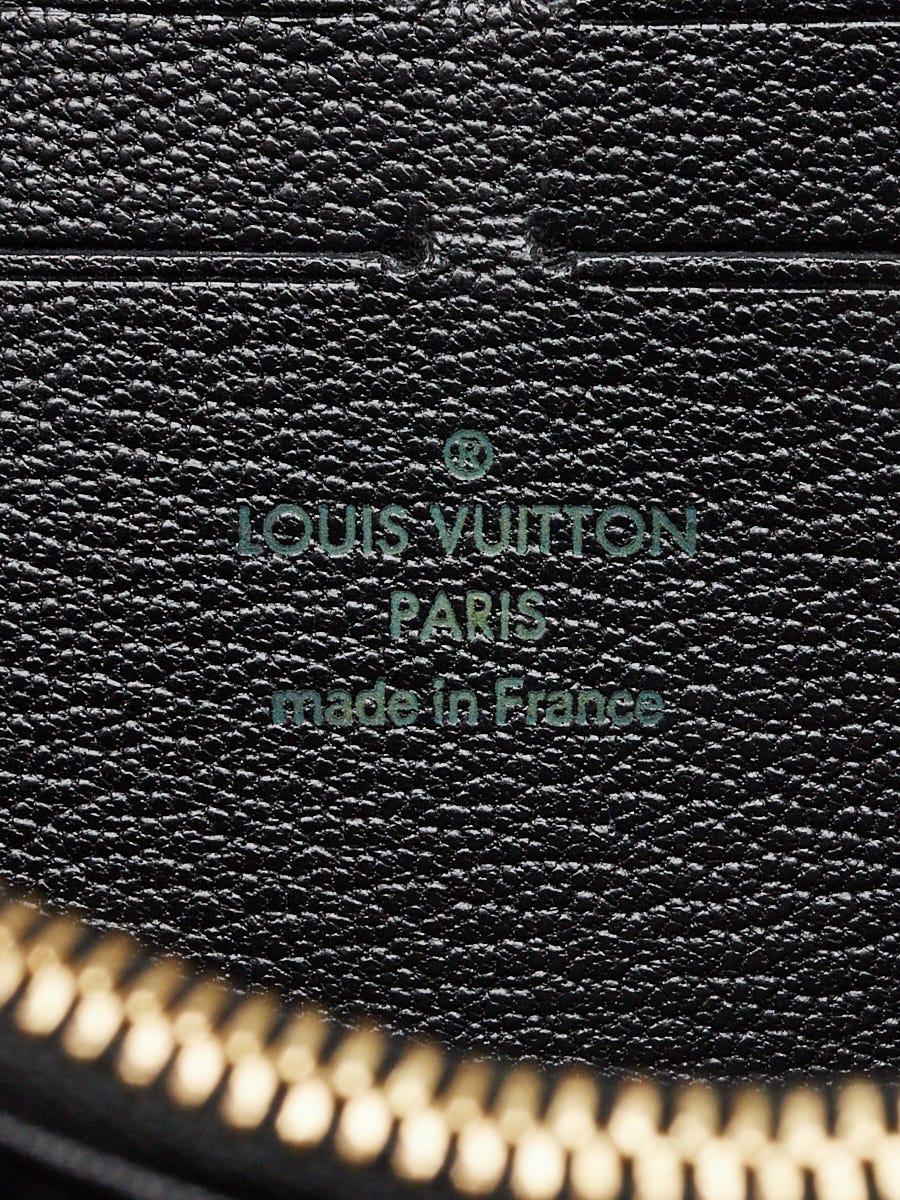 Louis Vuitton Black Alligator Zippy Wallet | Yoogi's Closet