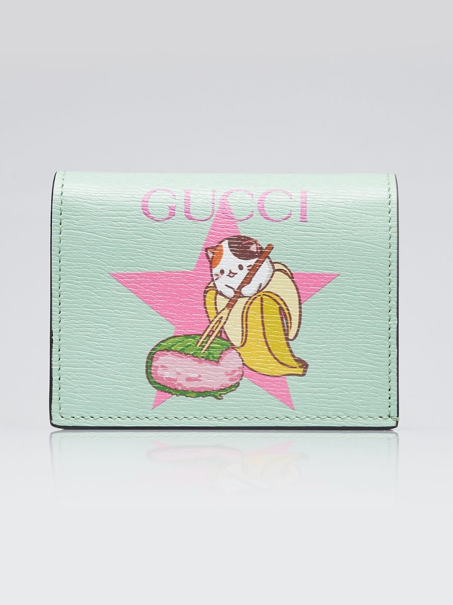Gucci Limited Edition Light Green Grained Leather Bananya Compact