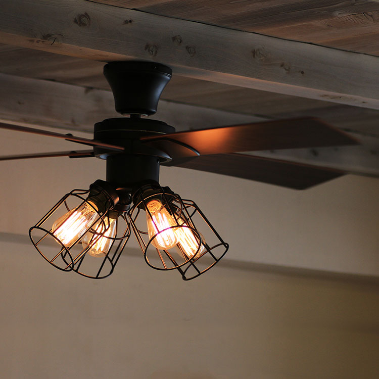 リモコン付 シーリングファンライト 4灯 クワドロ ジャヴァロエルフ