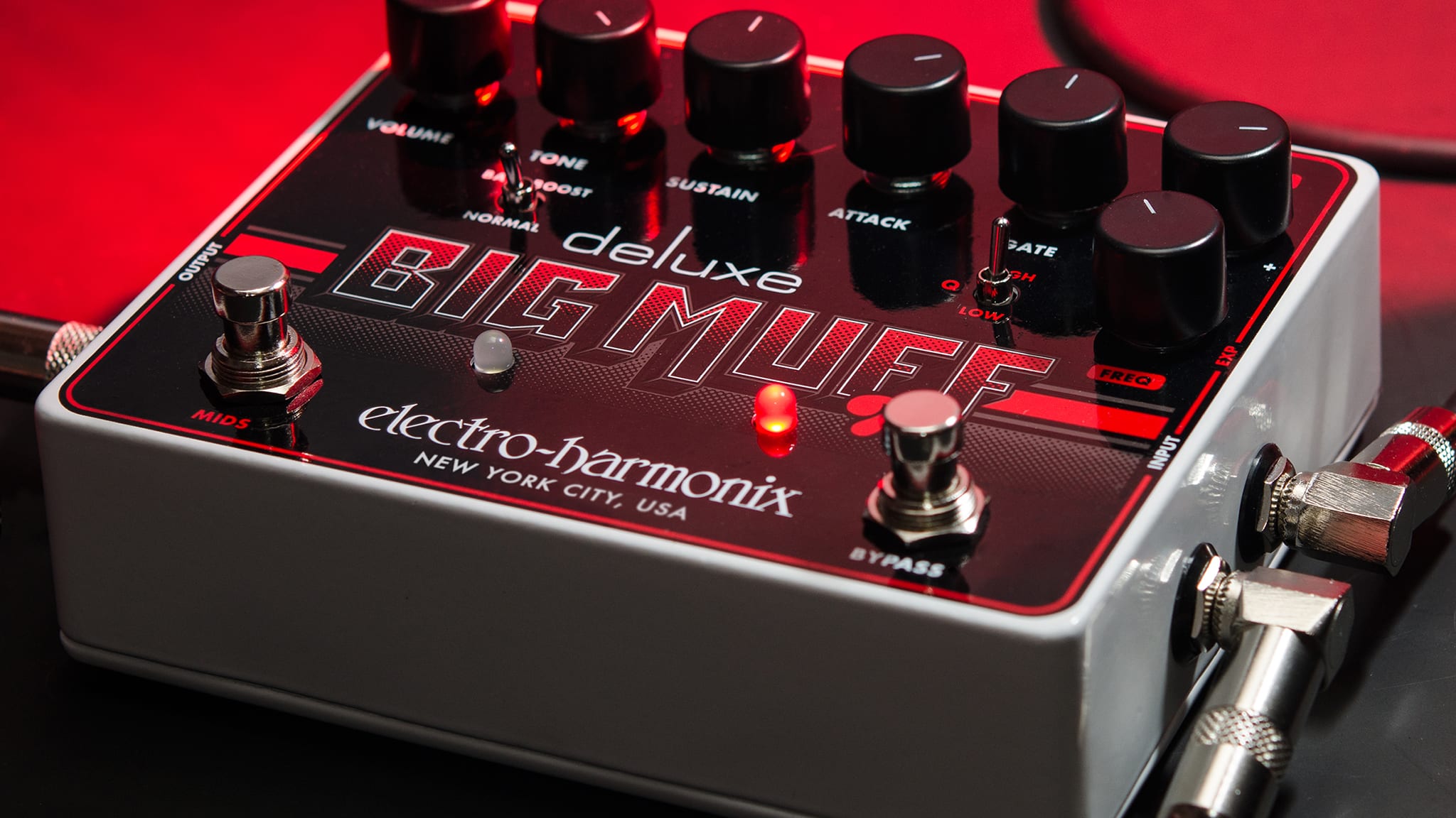 Deluxe Big Muff Pi | Fuzz / Distortion / Sustainer - Electro-Harmonix