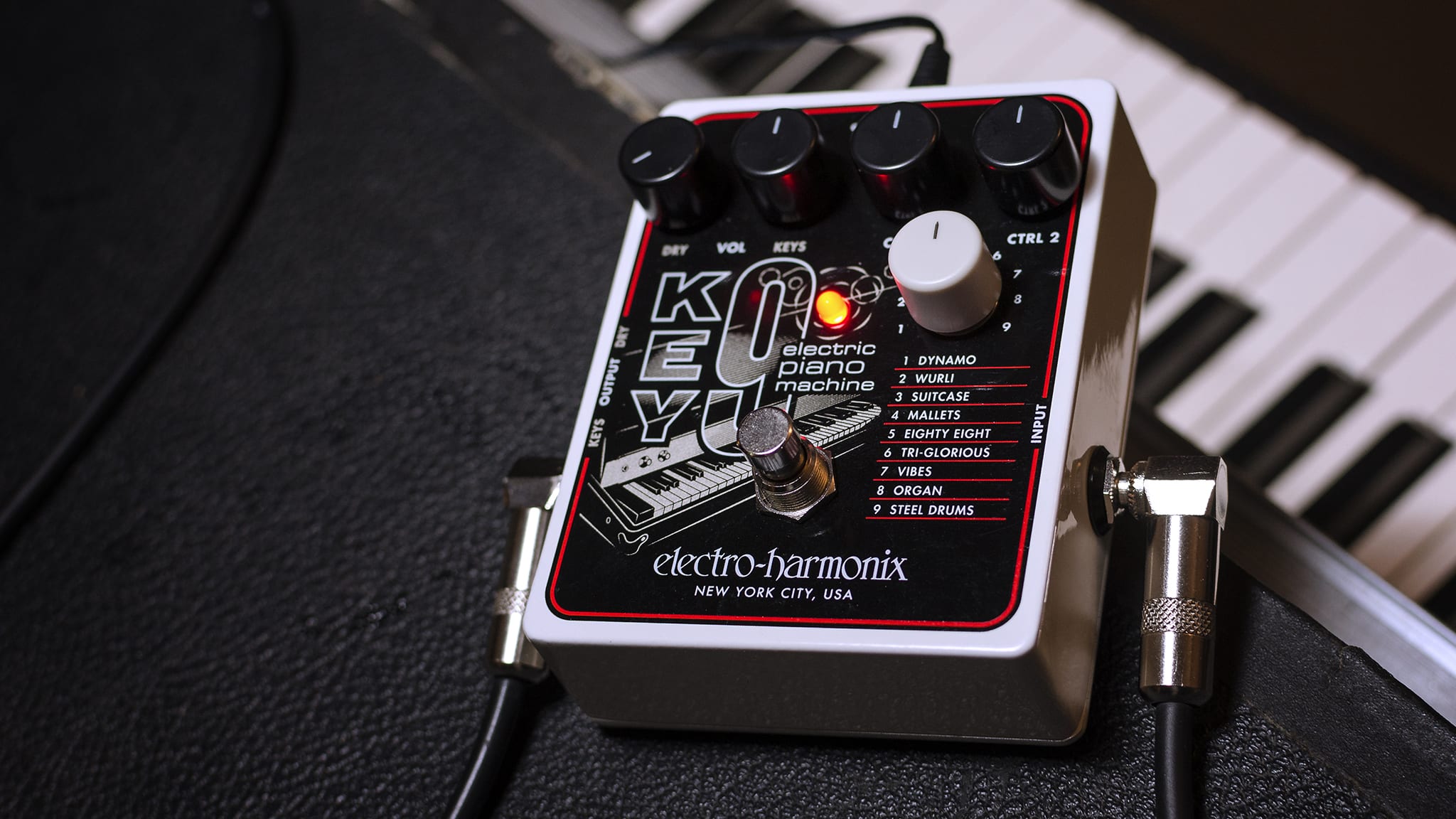 KEY9 | Electric Piano Machine - Electro-Harmonix