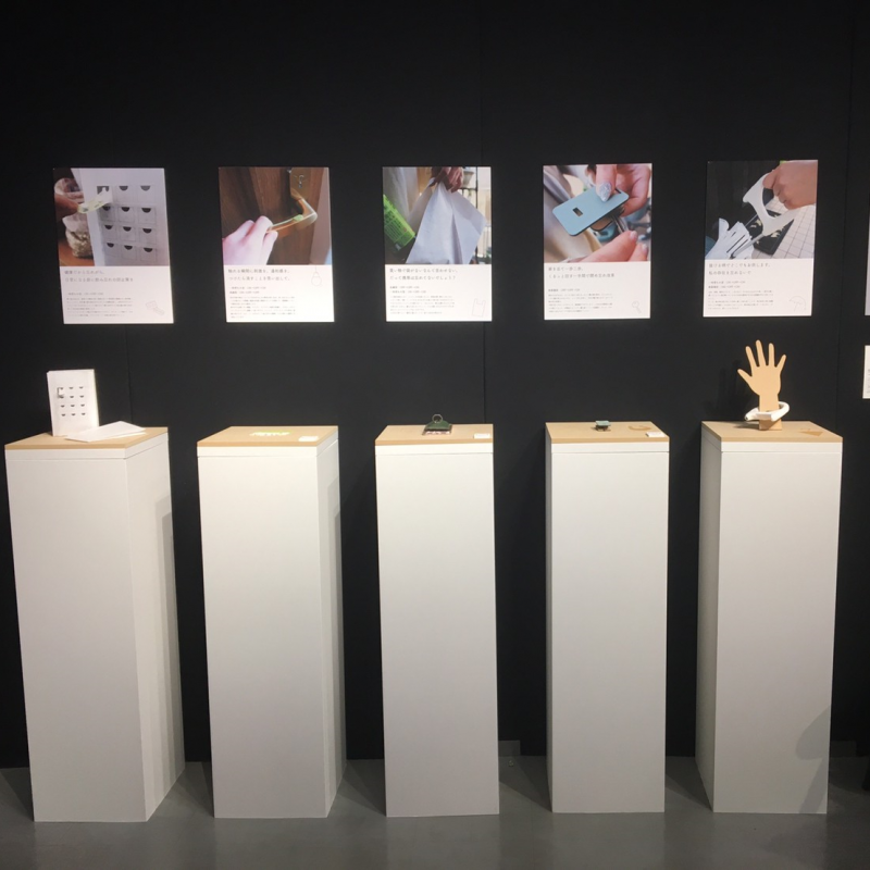 卒展用の展示台をご製作いただきました。【展示台 白】 - 展示台