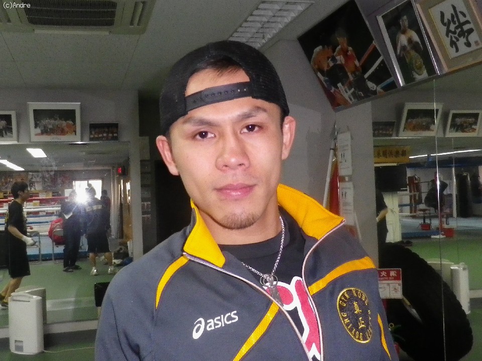 ボクシング ポスター 長谷川穂積vsアルツロ・サントス マルコム