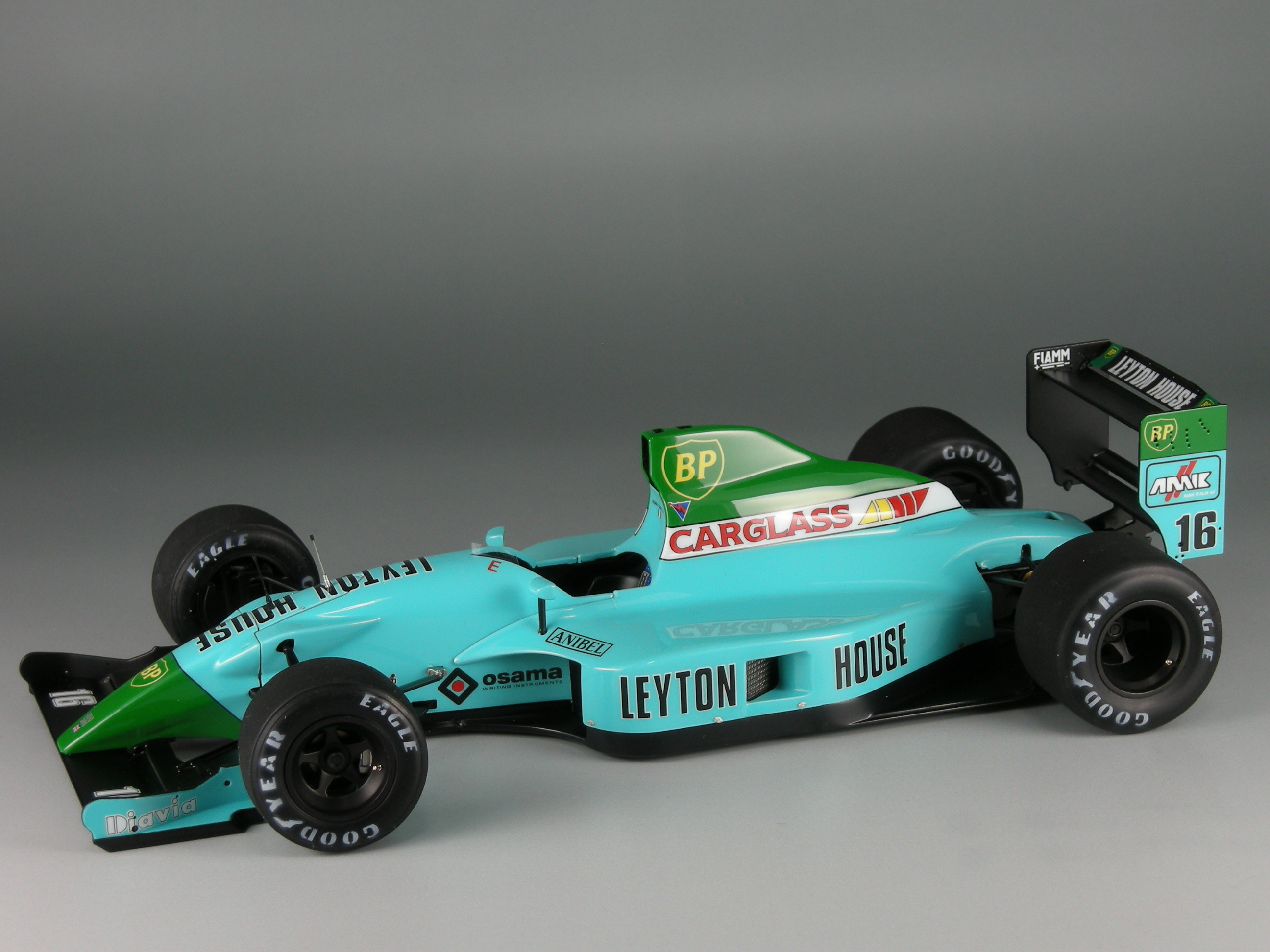 タミヤ製1/20レイトンハウス カペリ完成品 1/20 LEYTON HOUSE CG901B I