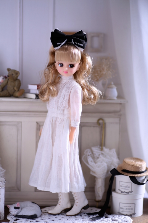 リカちゃんキャッスルお人形教室 スペシャルリカちゃん 裾カール