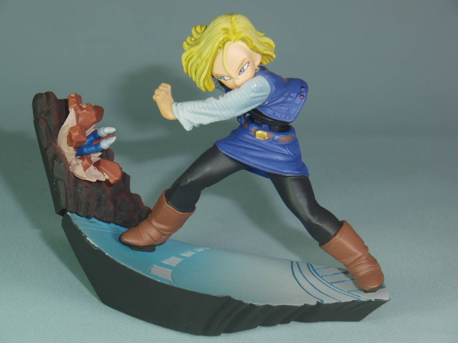 ドラカプ 18号 ドラゴンボール フィギュア ドラカプ クリリン&18号