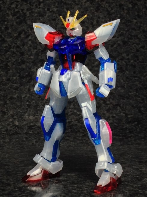 HG 1⁄114 スタービルドストライクガンダム Ver. RGシステム HGBF 1⁄144