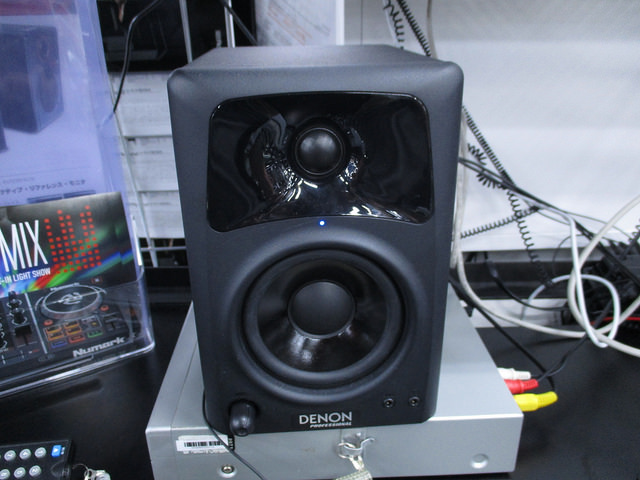 アンプ内蔵 DENON DN-304S アクティブスピーカー ブラック Amazon