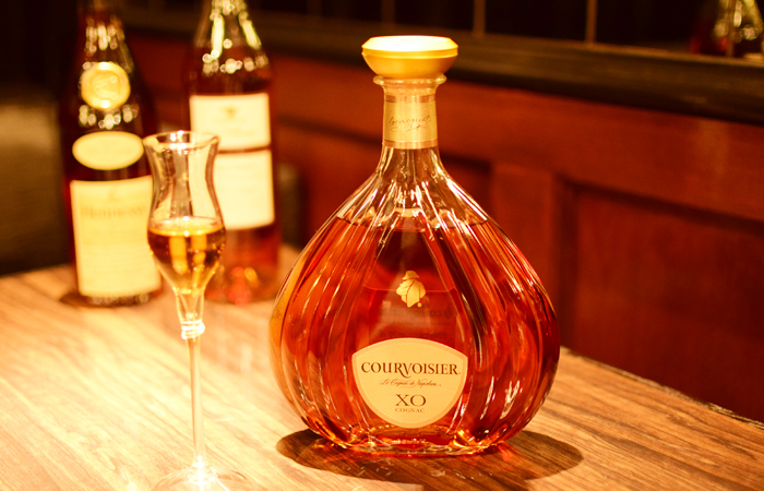 バカラボトル クロボアジェVOC未開封750ml ブランデー 替え栓・箱付き