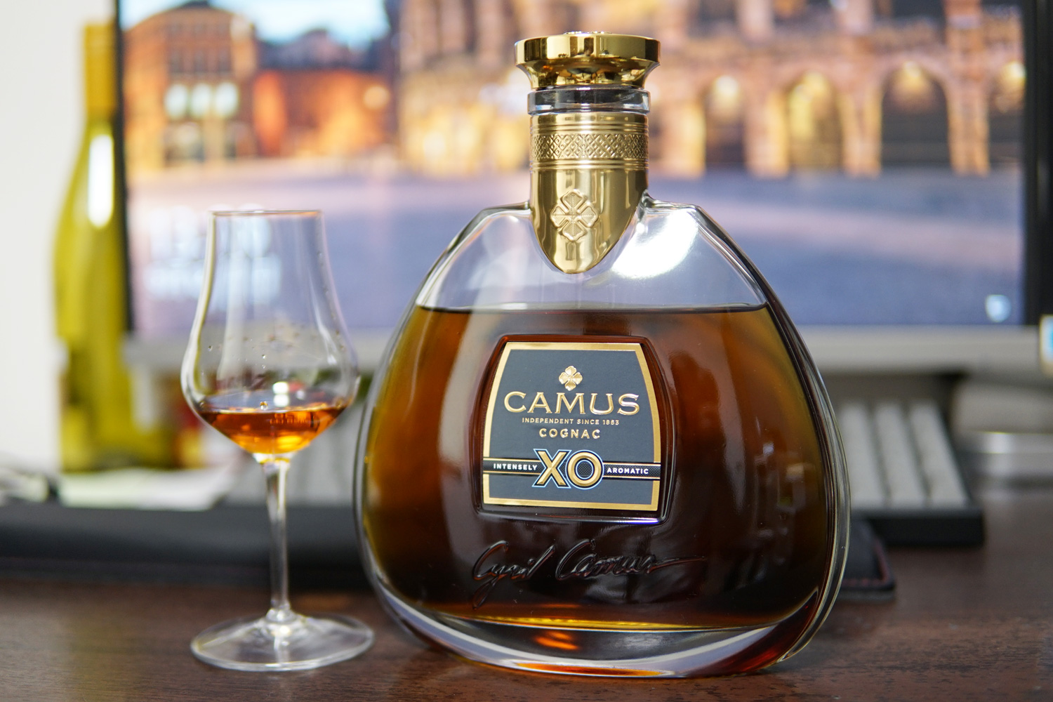 これはやりすぎ？カミュXO Intensely Aromaticを味わった結果 - Brandy