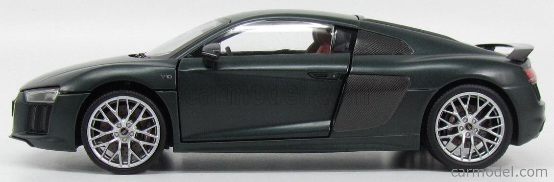 京商1/18 アウディAudi R8 V10 プラスクーペ カモフラグリーン 京商1/18