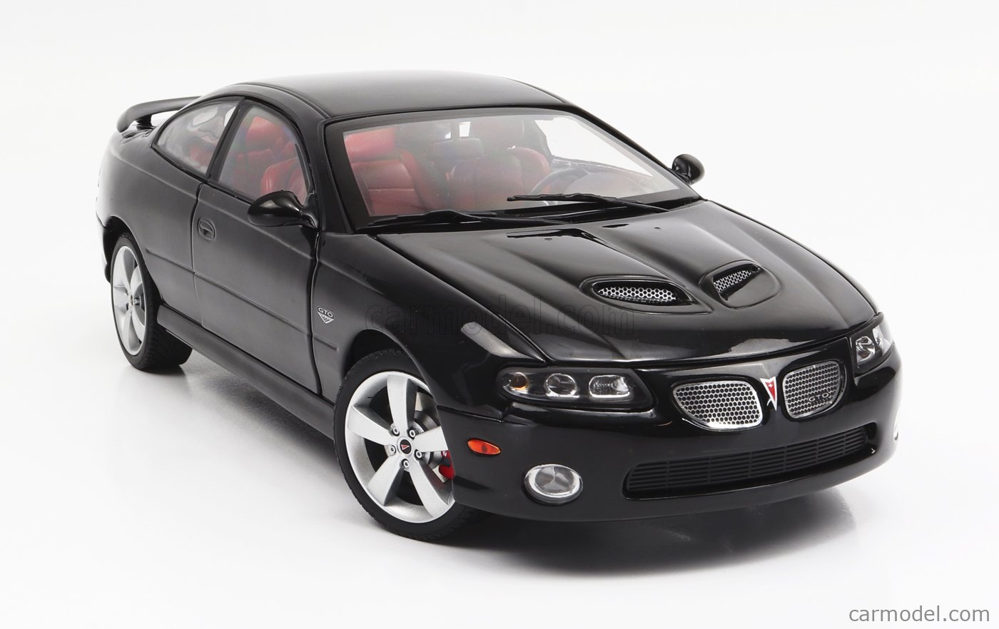 GMP 1/18 SO-CAL coupe 702台限定 GMP 1/18 SO-CAL coupe 702台限定