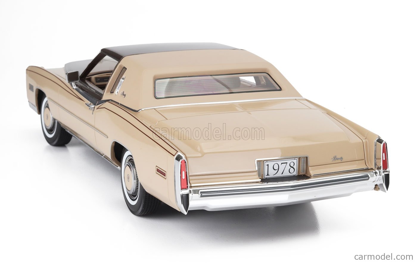 ミニカー Stamp 1/18 1978 Cadillac Eldorado ミニカー Stamp 1/18