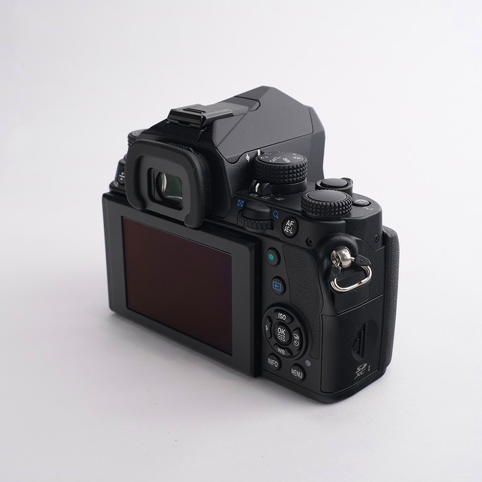 中古】(ペンタックス) PENTAX KP ボディ ブラック｜ナニワグループ