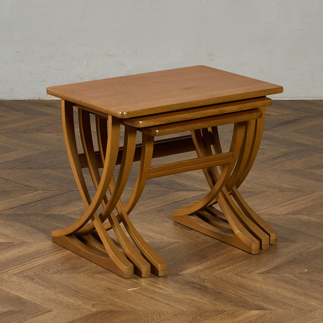 ネイサン Nathan ネストテーブル #87068 – camori ヴィンテージ家具